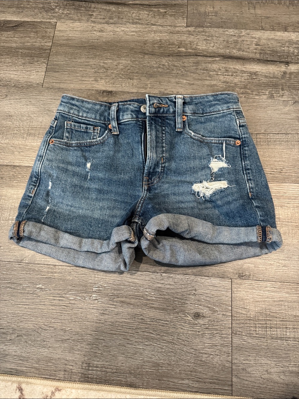 Old Navy Distressed Rolled-Hem Denim Shorts - Blue
